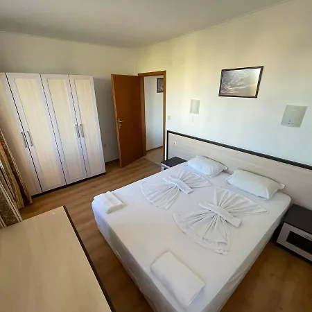 Apartment Apartments Golden Dune 2 *